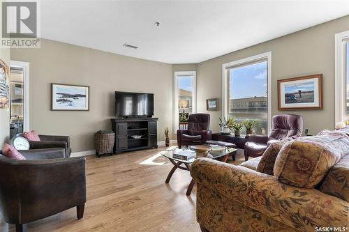 303 401 Cartwright Street, Saskatoon, SK - Indoor Photo Showing Living Room