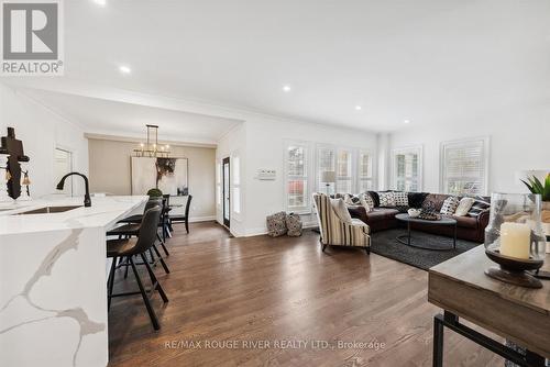 11 Mcbeth Place, Whitby (Brooklin), ON - Indoor Photo Showing Living Room