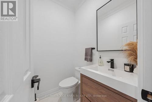 11 Mcbeth Place, Whitby (Brooklin), ON - Indoor Photo Showing Bathroom