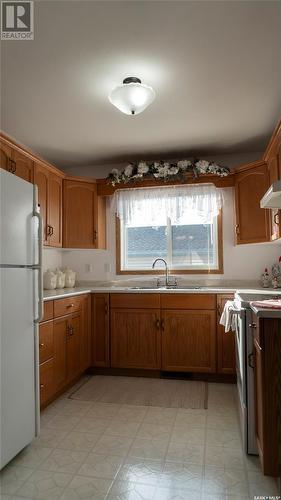 115 Caldwell Drive, Yorkton, SK - Indoor Photo Showing Kitchen