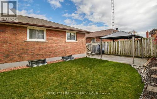 356 Fairlawn Street, Oshawa (Mclaughlin), ON - Outdoor With Exterior