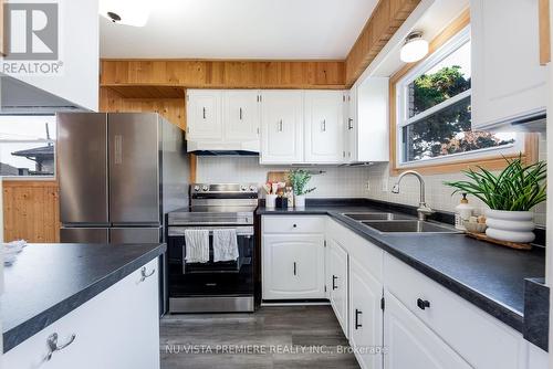 39 David Drive, St. Thomas, ON - Indoor Photo Showing Kitchen With Double Sink