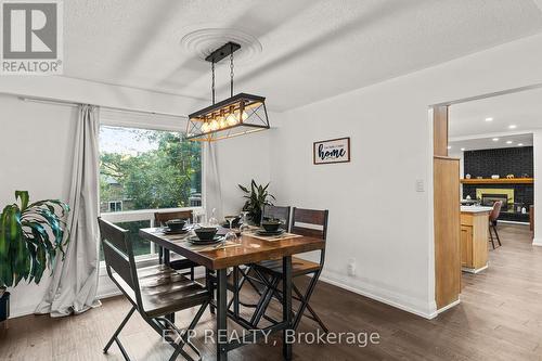 35 Pooles Road, Springwater, ON - Indoor Photo Showing Dining Room