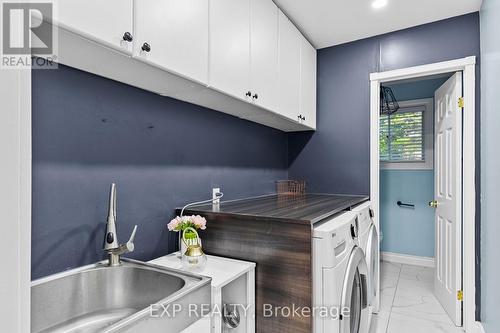 35 Pooles Road, Springwater, ON - Indoor Photo Showing Laundry Room