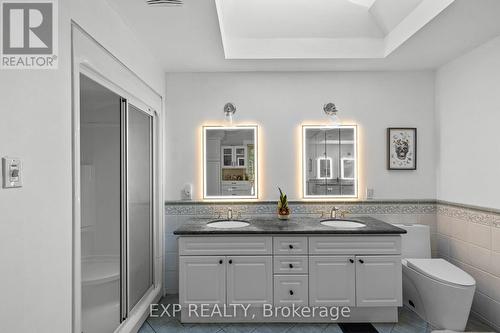 35 Pooles Road, Springwater, ON - Indoor Photo Showing Bathroom