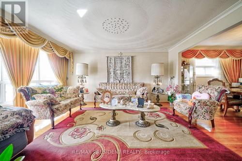 55 Maryhill Drive, Toronto, ON - Indoor Photo Showing Living Room