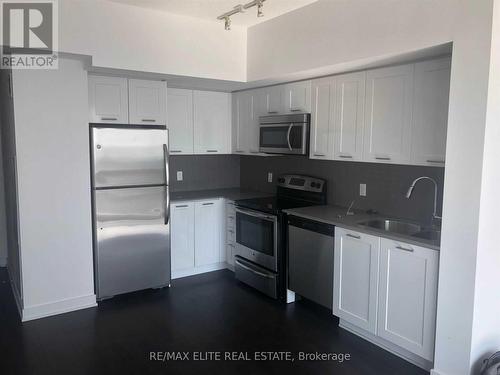 2805 - 2212 Lake Shore Boulevard W, Toronto, ON - Indoor Photo Showing Kitchen With Stainless Steel Kitchen