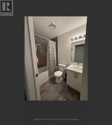 11 - 3421 Ridgeway Drive, Mississauga, ON -  Photo Showing Bathroom