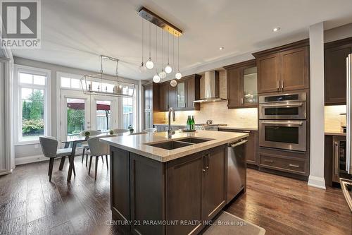 6 Legendary Circle, Brampton, ON - Indoor Photo Showing Kitchen With Double Sink With Upgraded Kitchen