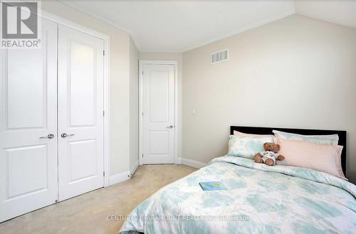 6 Legendary Circle, Brampton, ON - Indoor Photo Showing Bedroom