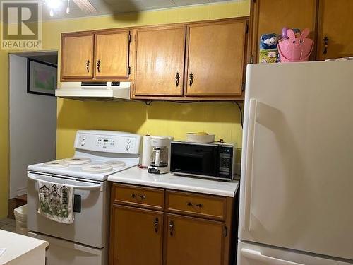 131 Rossmore Rd, Sault Ste. Marie, ON - Indoor Photo Showing Kitchen