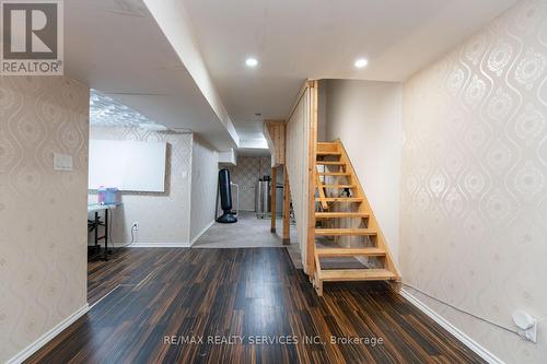 6104 Rowers Crescent, Mississauga, ON - Indoor Photo Showing Other Room