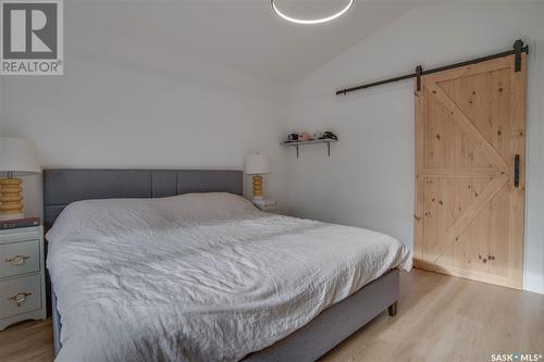 737 1St Street E, Saskatoon, SK - Indoor Photo Showing Bedroom