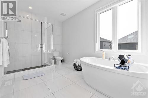 240 Skipper Drive, Ottawa, ON - Indoor Photo Showing Bathroom