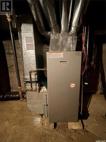 62 4Th Street Se, Preeceville, SK - Indoor Photo Showing Basement