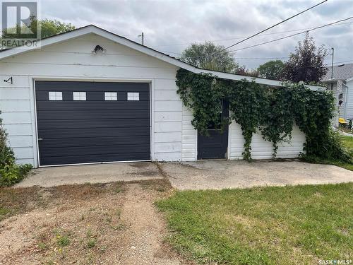 62 4Th Street Se, Preeceville, SK - Outdoor