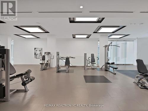 2902 - 99 Broadway Avenue, Toronto, ON - Indoor Photo Showing Gym Room