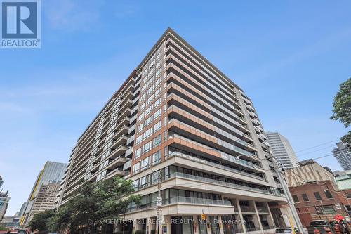 501 - 111 Elizabeth Street, Toronto, ON - Outdoor With Facade