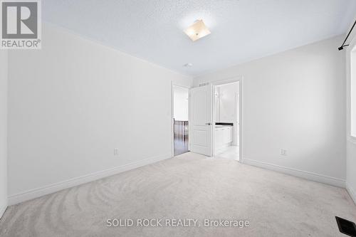 122 Mcdonnell Crescent, Bradford West Gwillimbury, ON - Indoor Photo Showing Other Room