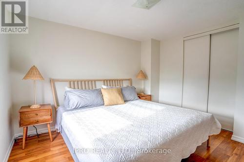 42 Lund Street, Richmond Hill, ON - Indoor Photo Showing Bedroom