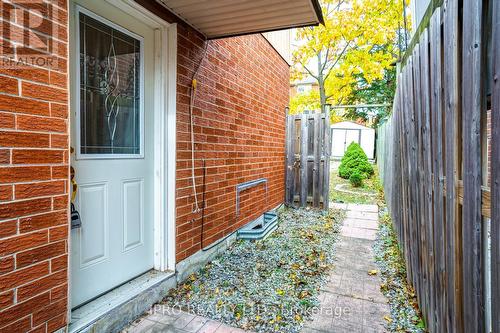 42 Lund Street, Richmond Hill, ON - Outdoor With Exterior