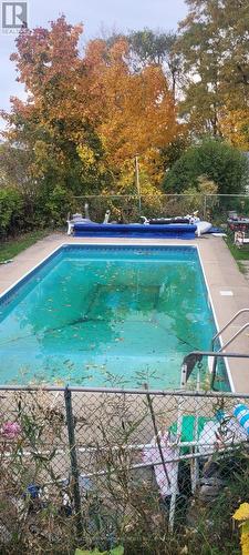 121 Seventh Street, Midland, ON - Outdoor With In Ground Pool With Backyard