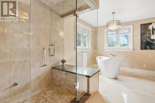 25 Grand Forest Drive, Barrie, ON - Indoor Photo Showing Bathroom