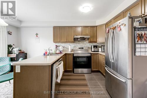 9958 Mccowan Road, Markham, ON - Indoor Photo Showing Kitchen