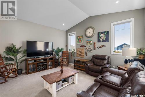 220 Wall Street, Dalmeny, SK - Indoor Photo Showing Living Room