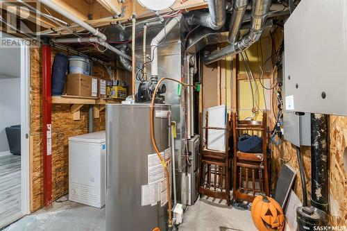 220 Wall Street, Dalmeny, SK - Indoor Photo Showing Basement