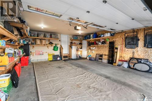 220 Wall Street, Dalmeny, SK - Indoor Photo Showing Garage