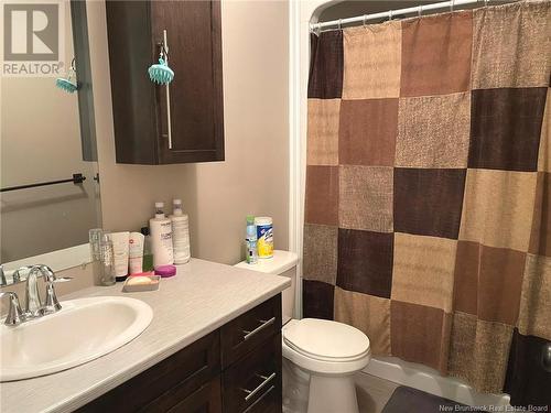 46-48 Brevet Street, Moncton, NB - Indoor Photo Showing Bathroom