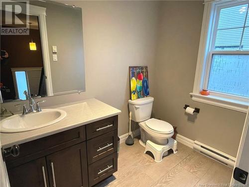 46-48 Brevet Street, Moncton, NB - Indoor Photo Showing Bathroom