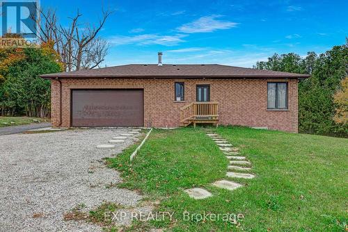 20817 Mccowan Road, East Gwillimbury, ON - Outdoor