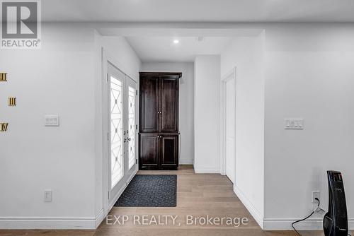 20817 Mccowan Road, East Gwillimbury, ON - Indoor Photo Showing Other Room