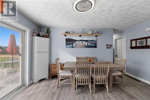 19 St. Joseph Street, St. Charles, ON - Indoor Photo Showing Dining Room