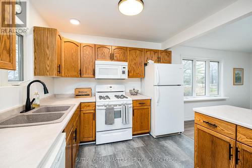 5972 First Lake Road, South Frontenac (Frontenac South), ON - Indoor Photo Showing Kitchen With Double Sink