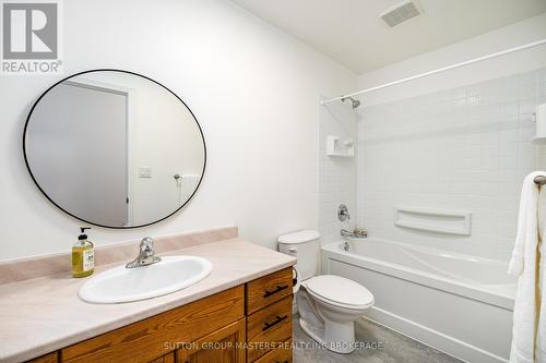 5972 First Lake Road, South Frontenac (Frontenac South), ON - Indoor Photo Showing Bathroom