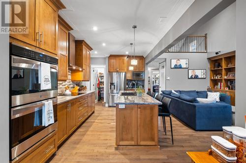 8 Nicholas Place, Paradise, NL - Indoor Photo Showing Kitchen