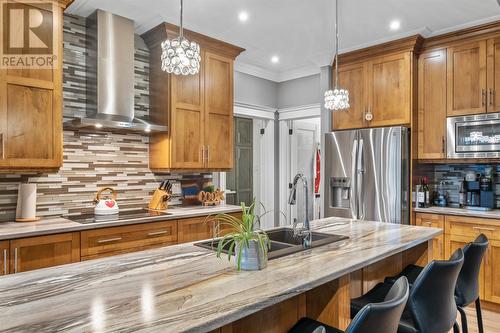 8 Nicholas Place, Paradise, NL - Indoor Photo Showing Kitchen With Double Sink With Upgraded Kitchen