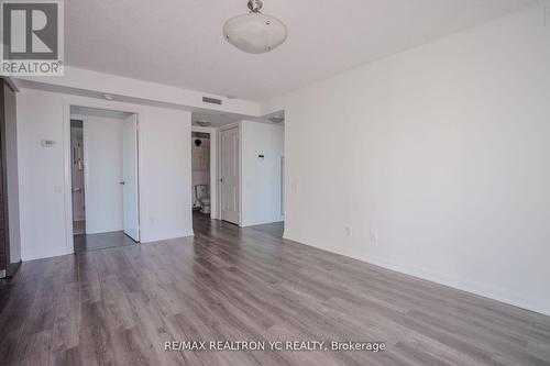 1905 - 5162 Yonge Street, Toronto, ON - Indoor Photo Showing Other Room