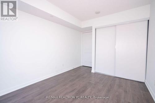 1905 - 5162 Yonge Street, Toronto, ON - Indoor Photo Showing Other Room