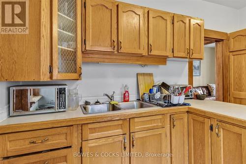 633 Downie Street, Peterborough (Downtown), ON - Indoor Photo Showing Kitchen With Double Sink