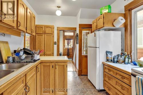 633 Downie Street, Peterborough (Downtown), ON - Indoor Photo Showing Kitchen With Double Sink