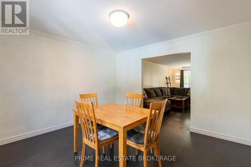 696 Barclay Place, London, ON - Indoor Photo Showing Dining Room