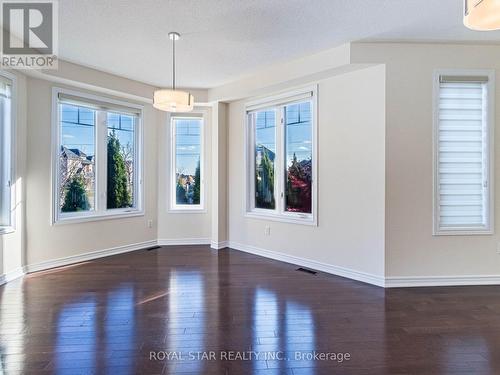 2 Lourakis Street, Richmond Hill, ON - Indoor Photo Showing Other Room