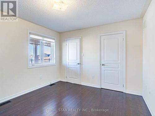 2 Lourakis Street, Richmond Hill, ON - Indoor Photo Showing Other Room