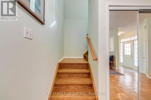 2117 Glenfield Road, Oakville, ON - Indoor Photo Showing Other Room