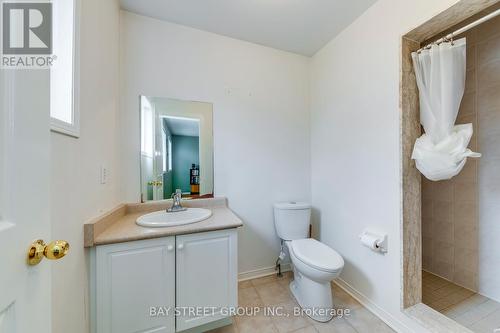 2117 Glenfield Road, Oakville, ON - Indoor Photo Showing Bathroom