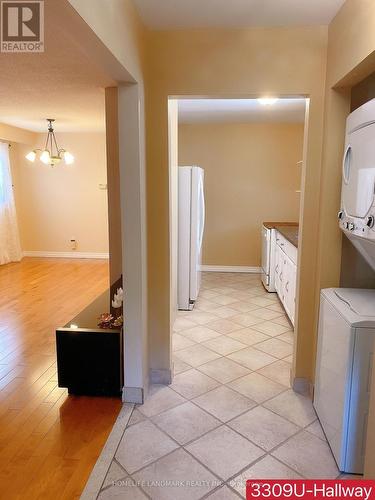 3309 Mainsail Crescent, Mississauga, ON - Indoor Photo Showing Laundry Room